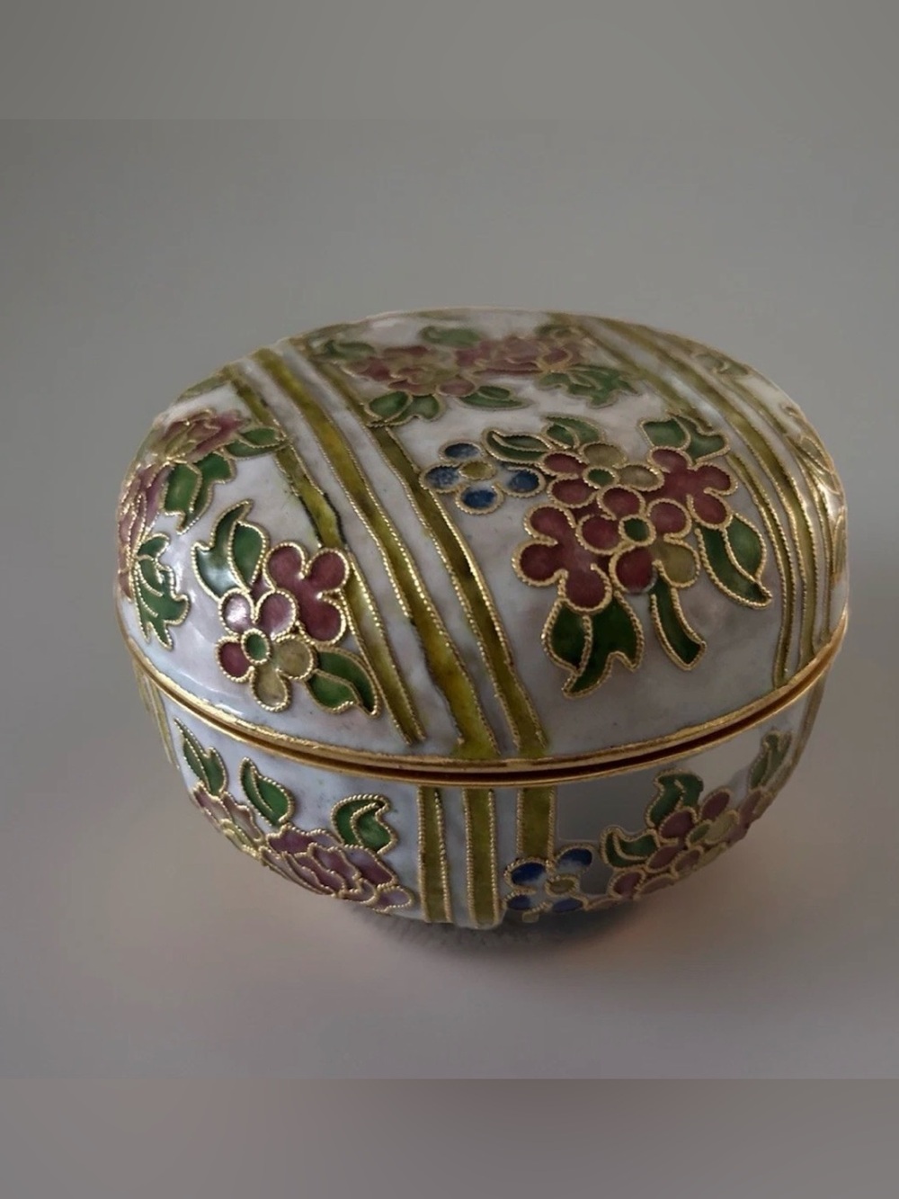 Vintage Cloisonne Floral Trinket/Jewelry Box Round Shaped Large Lidded Enamel